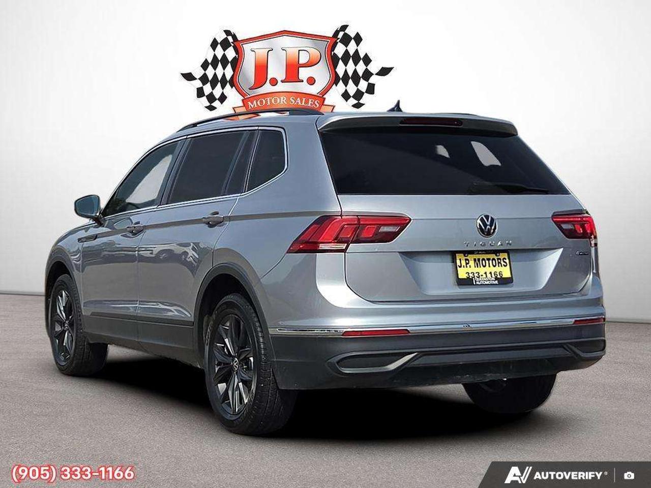 2024 Volkswagen Tiguan Comfortline Apple CarPlay & Android Auto • Built-In Wi-Fi Hotspot • Remote Start System • Heated Front Seats • Power Driv Photo4