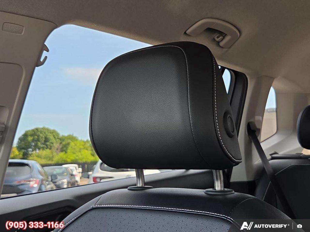 2024 Volkswagen Tiguan Comfortline Apple CarPlay & Android Auto • Built-In Wi-Fi Hotspot • Remote Start System • Heated Front Seats • Power Driv Photo