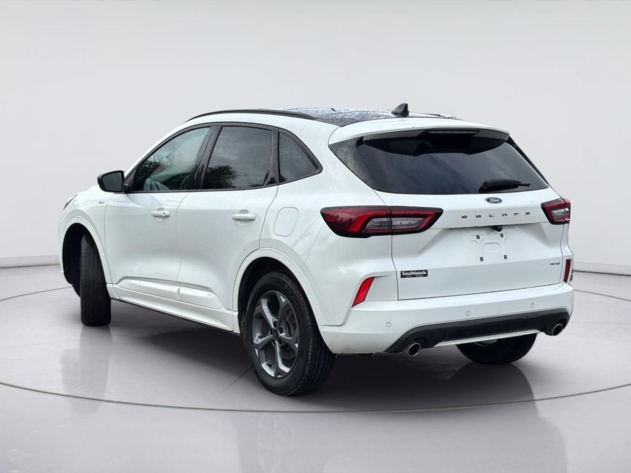 2023 Ford Escape ST-Line AWD Photo