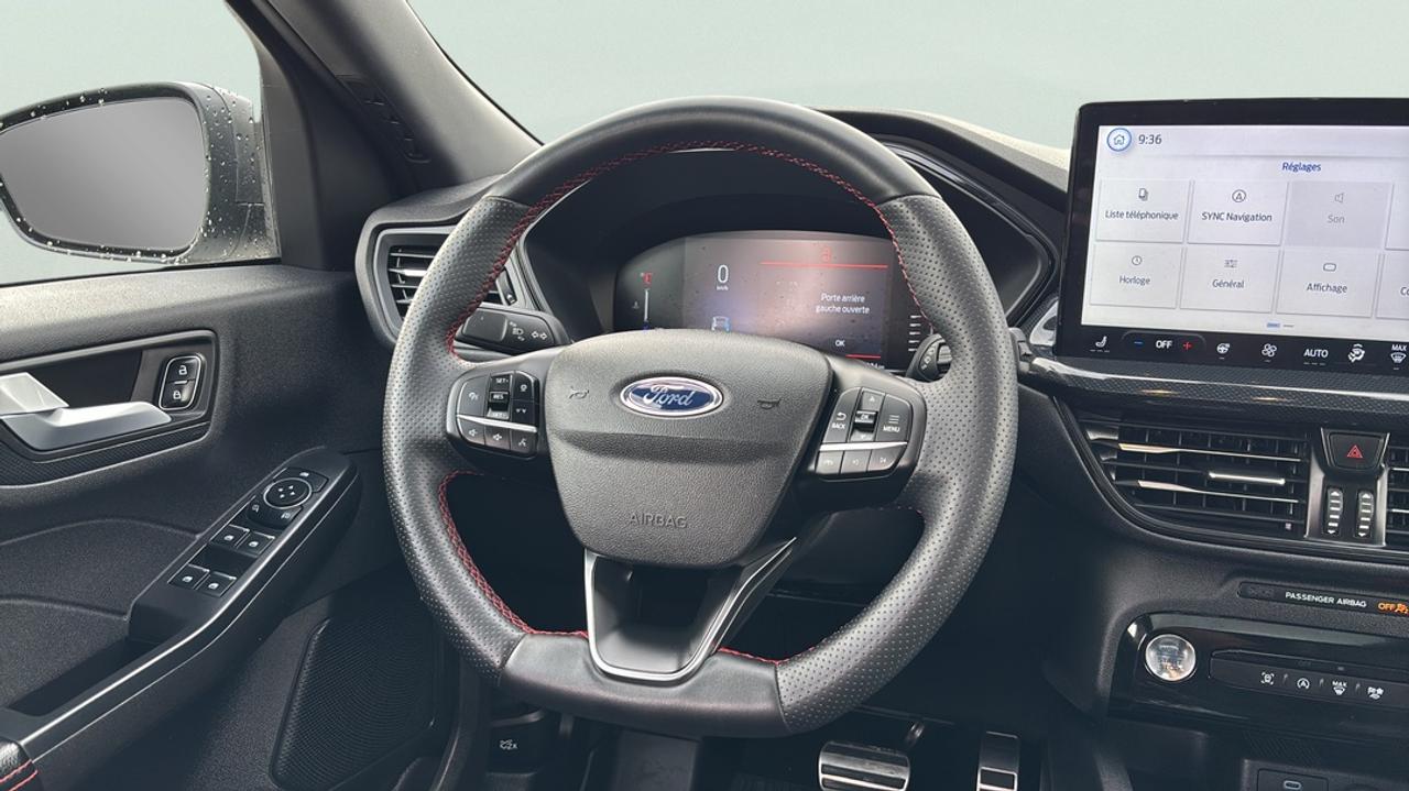 2023 Ford Escape ST-Line AWD Photo