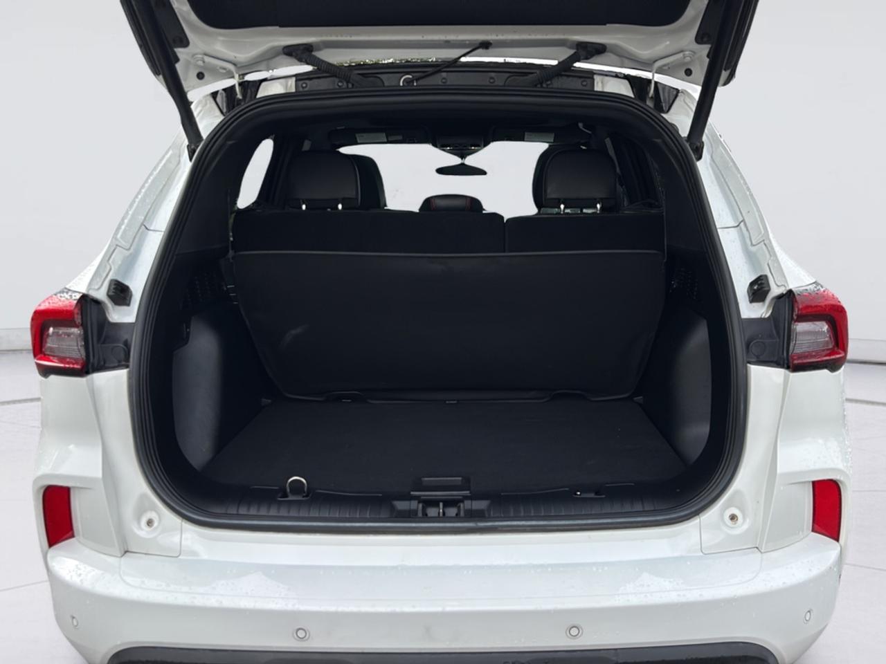 2023 Ford Escape ST-Line AWD Photo