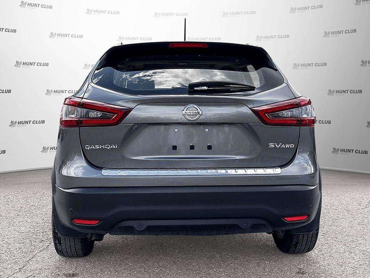 2023 Nissan Qashqai SV  AWD   Apple Car Play   Android Auto   Heated Seats Photo
