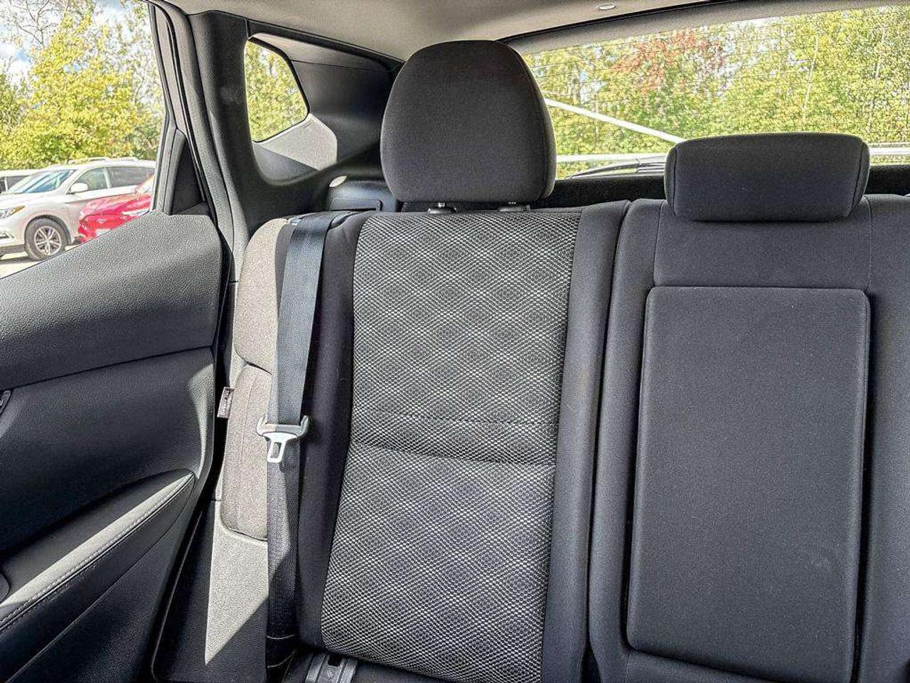 2023 Nissan Qashqai SV  AWD   Apple Car Play   Android Auto   Heated Seats Photo
