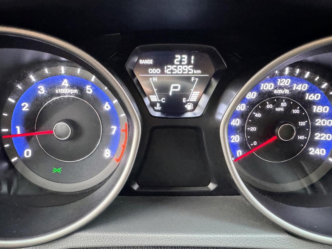 2011 Hyundai Elantra GLS Photo