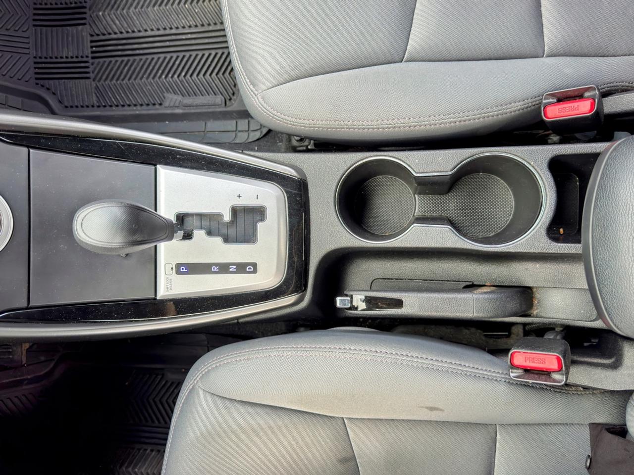 2011 Hyundai Elantra GLS Photo