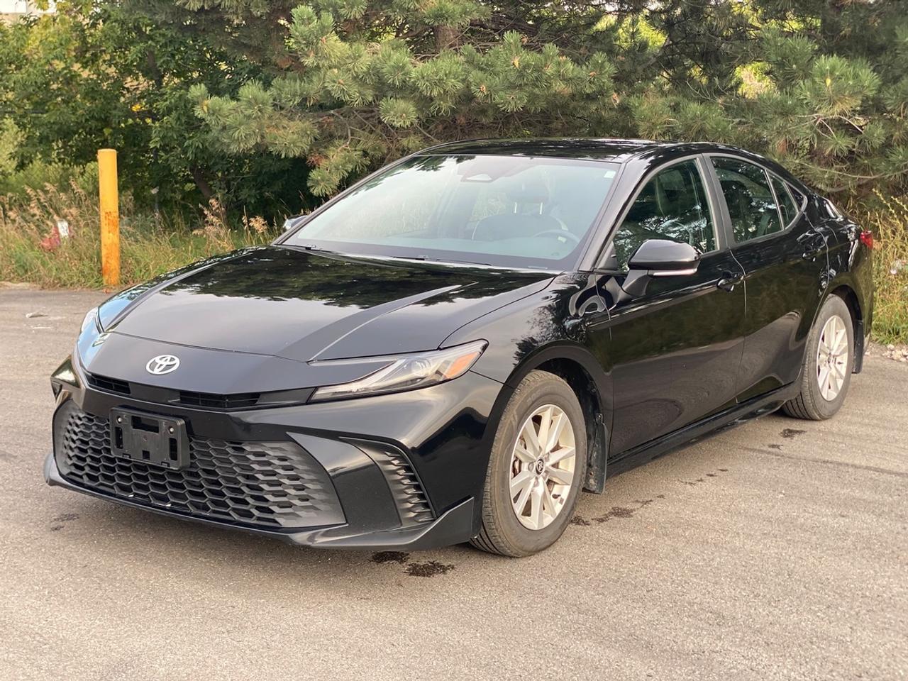 2025 Toyota Camry Hybrid SE | LEATHER | NO ACCIDENT Photo
