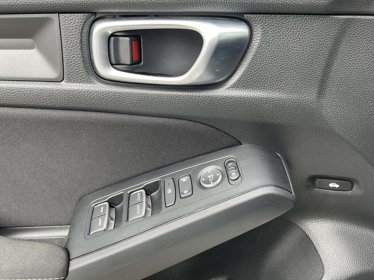 2023 Honda Civic LX Sedan - HONDA SENSING! CAR PLAY! BACK-UP CAM! BSM! Photo