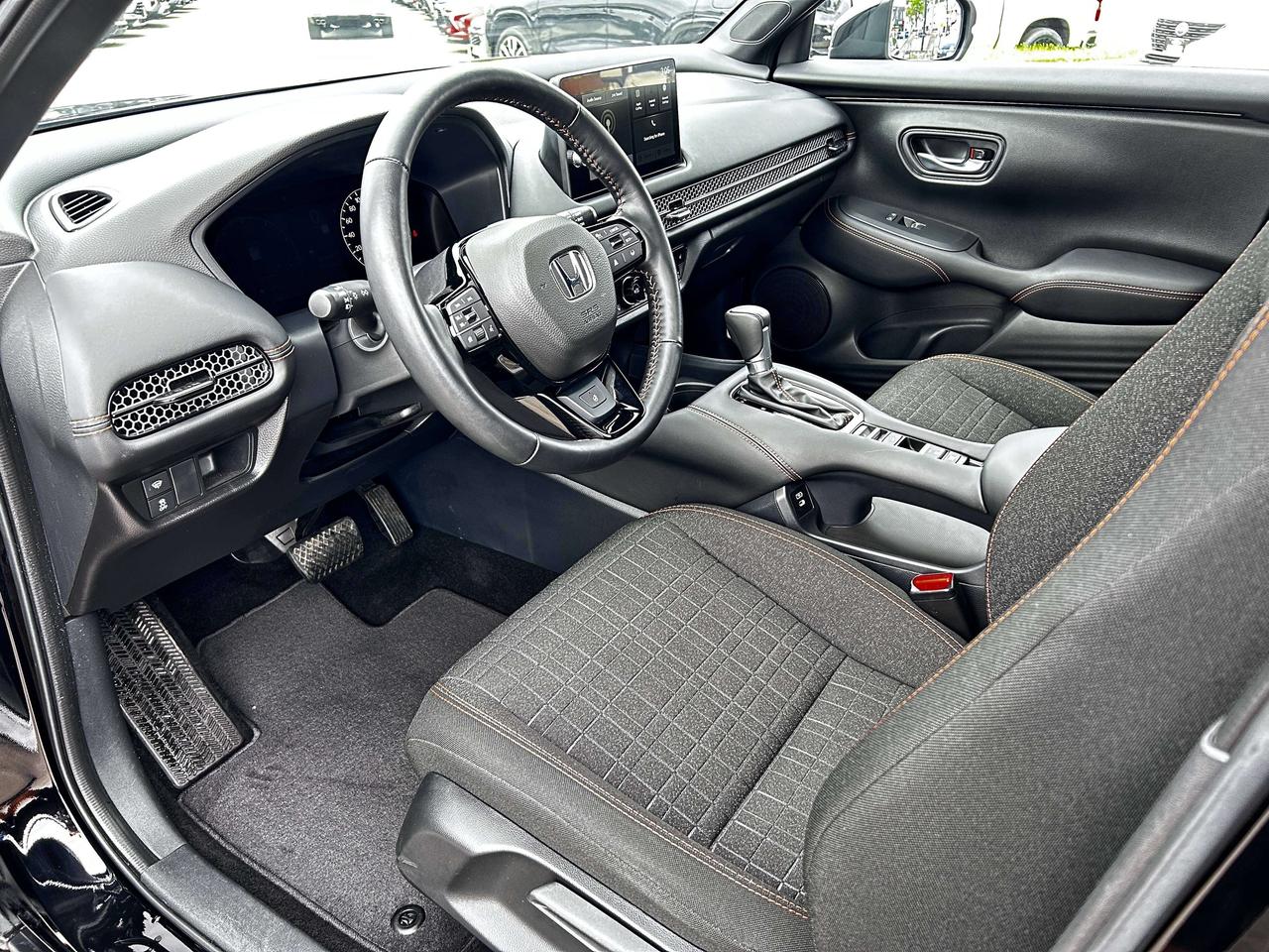 2026 Honda HR-V Sport Photo