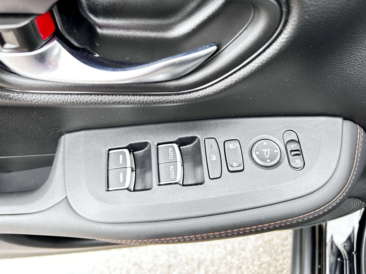 2026 Honda HR-V Sport Photo