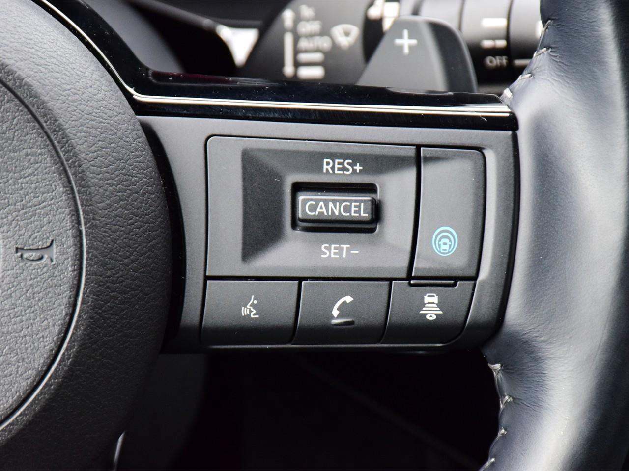 2023 Nissan Pathfinder Platinum 4dr 4x4 Photo