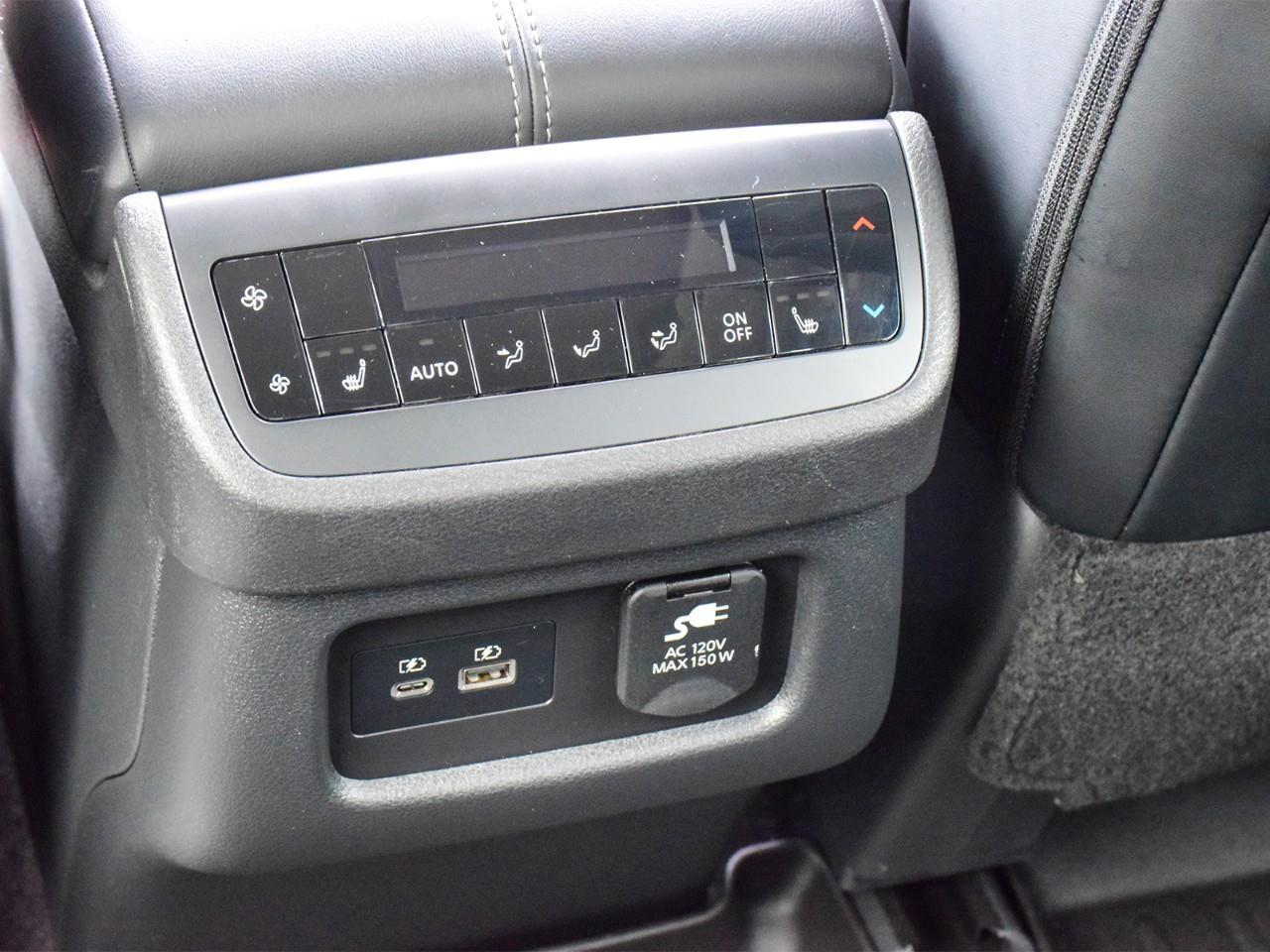 2023 Nissan Pathfinder Platinum 4dr 4x4 Photo