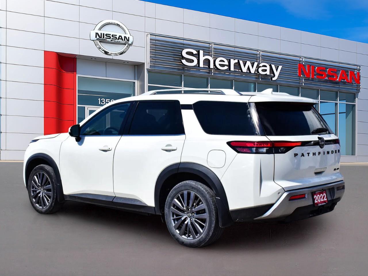 2022 Nissan Pathfinder SL 4dr 4x4 Photo4