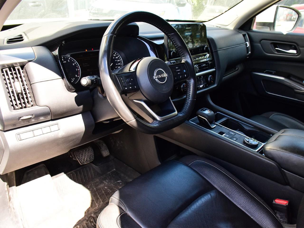 2022 Nissan Pathfinder SL 4dr 4x4 Photo