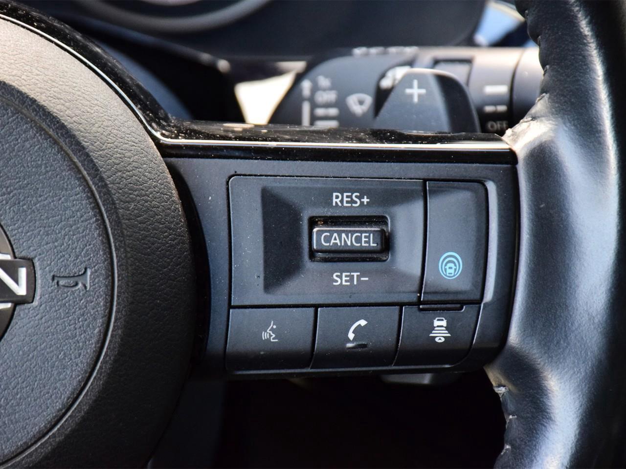 2022 Nissan Pathfinder SL 4dr 4x4 Photo