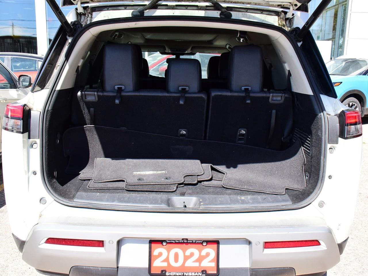 2022 Nissan Pathfinder SL 4dr 4x4 Photo