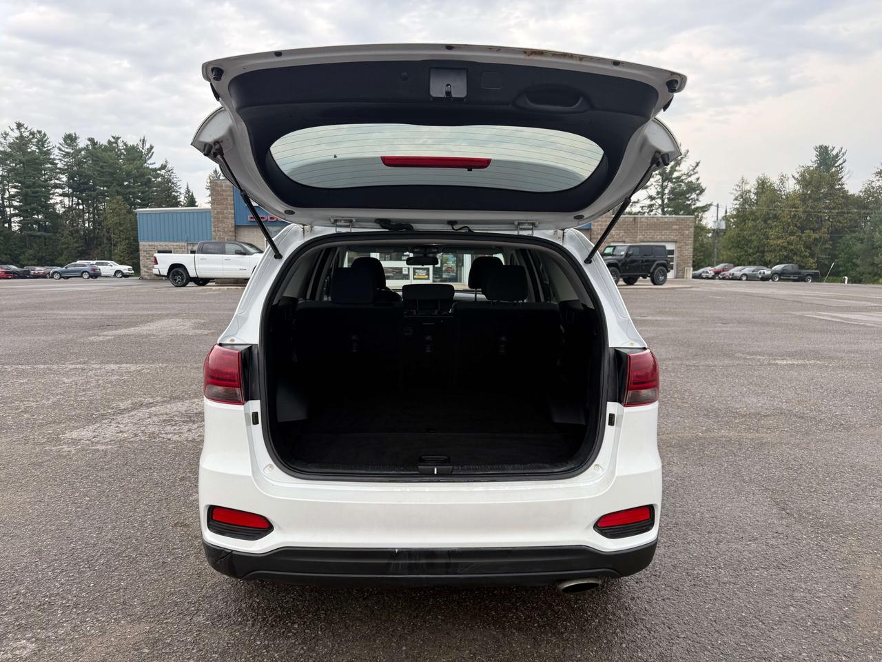 2019 Kia Sorento LX - htd seats - cruise control Photo