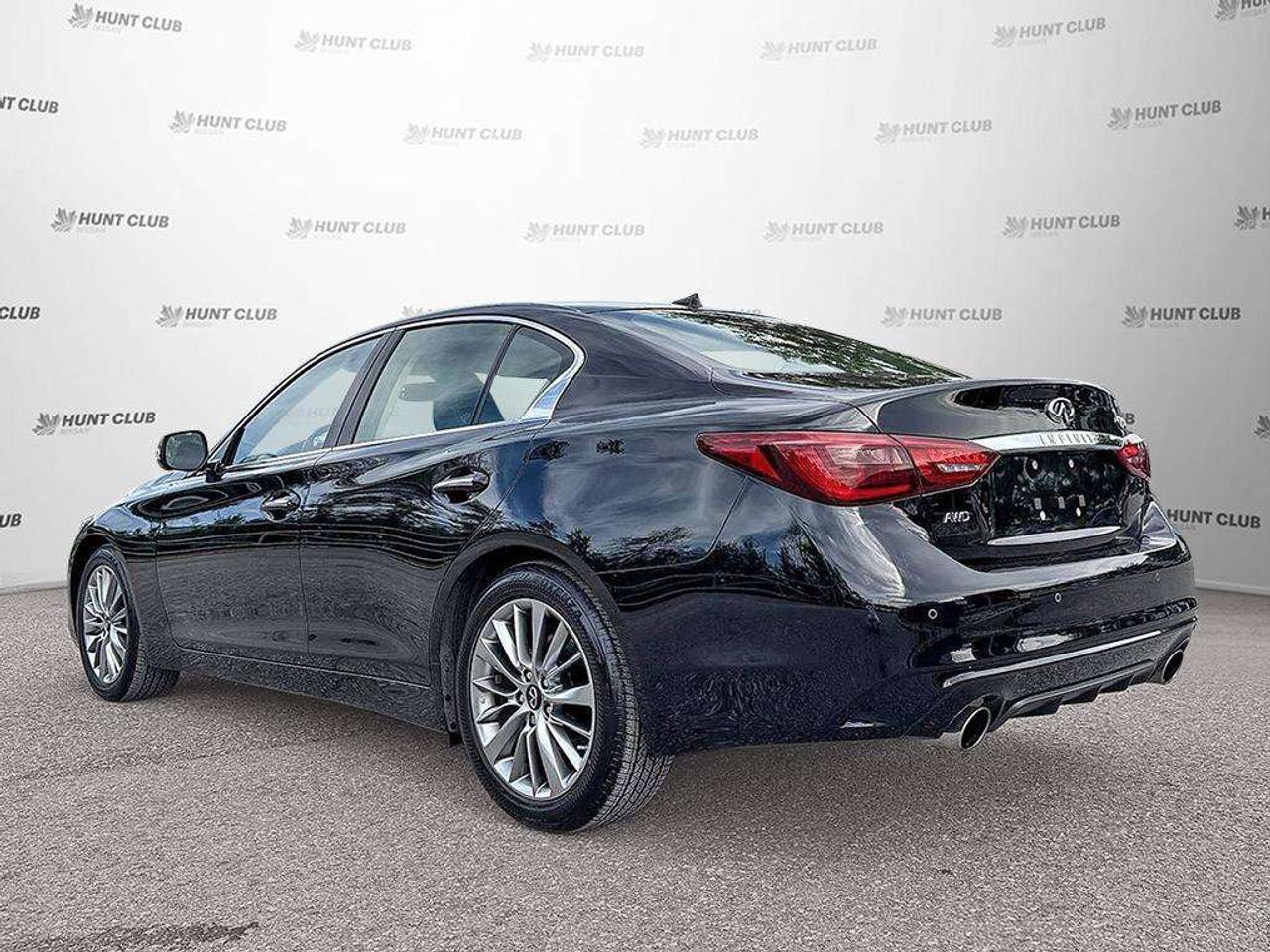 2024 Infiniti Q50 LUXE Photo