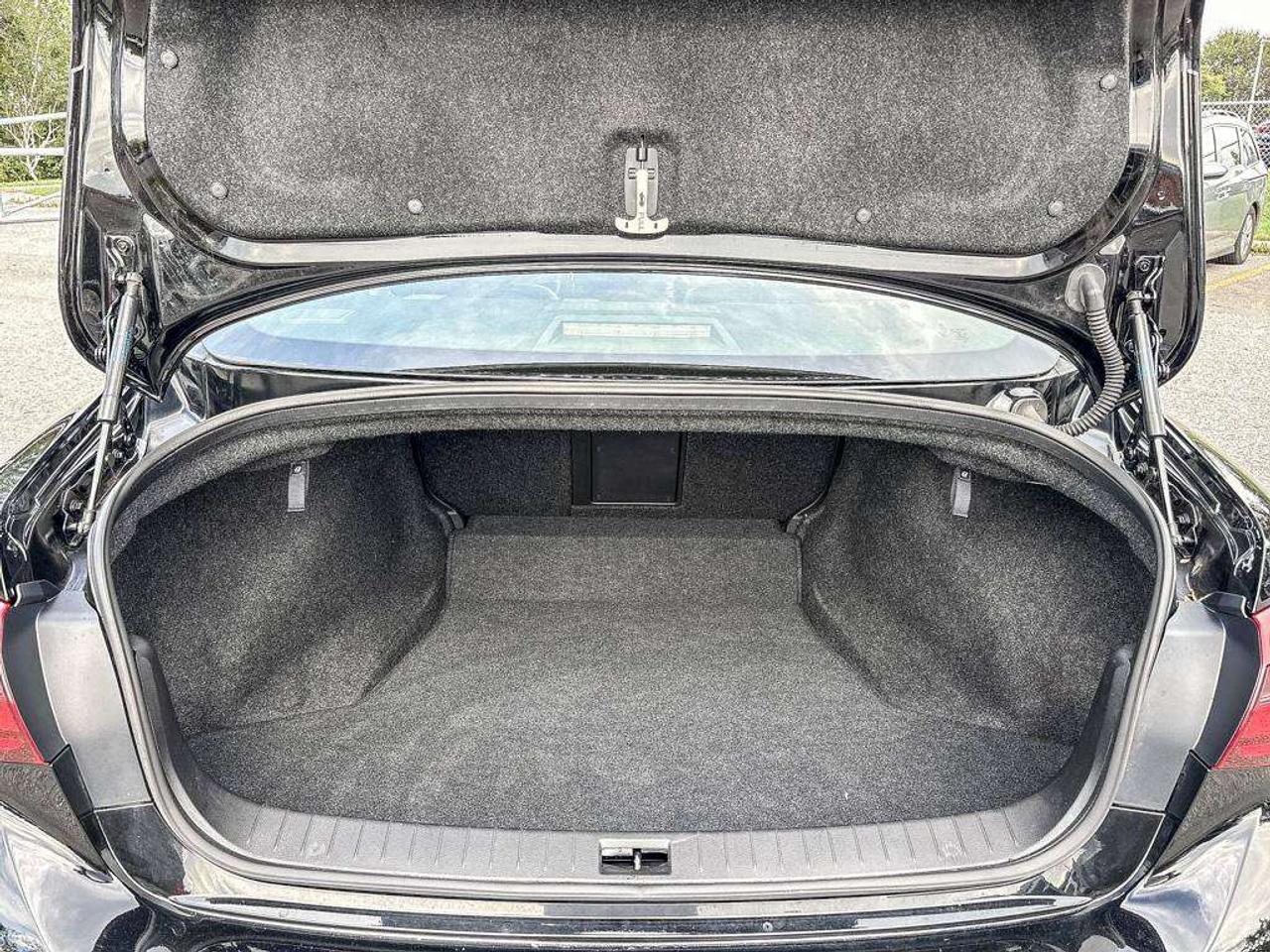 2024 Infiniti Q50 LUXE Photo