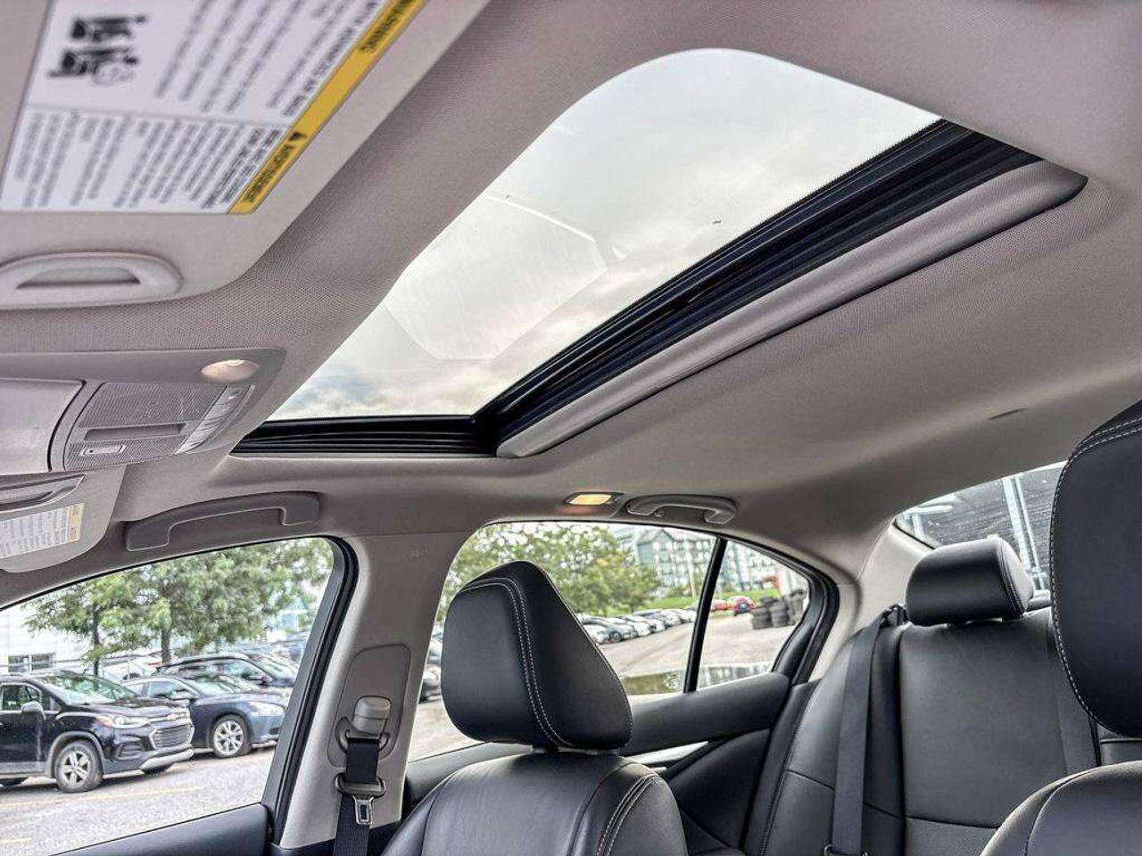 2024 Infiniti Q50 LUXE Photo
