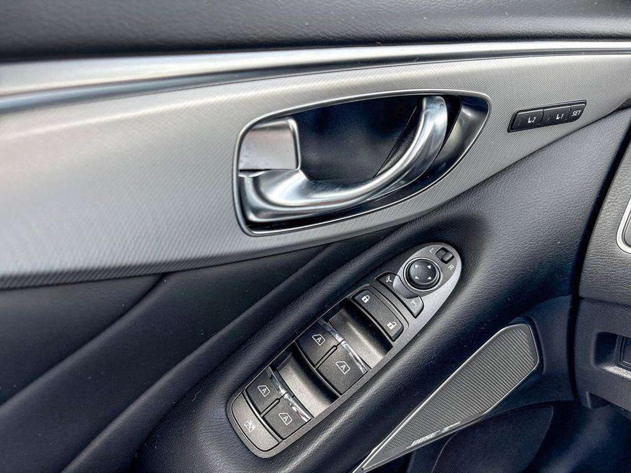 2024 Infiniti Q50 LUXE Photo