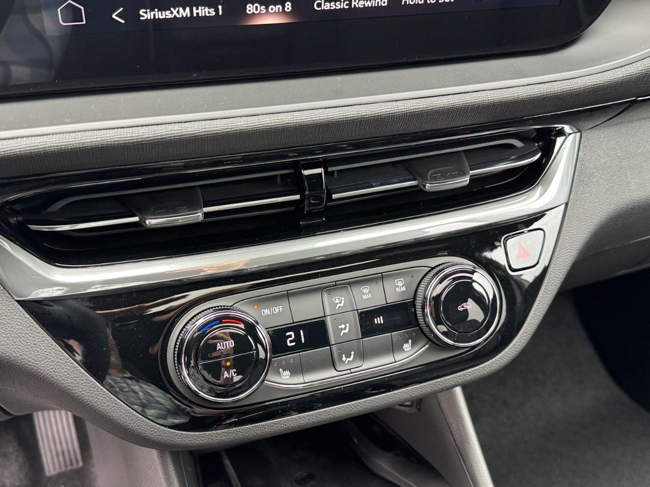 2026 Buick Envista FWD 4dr Sport Touring Photo