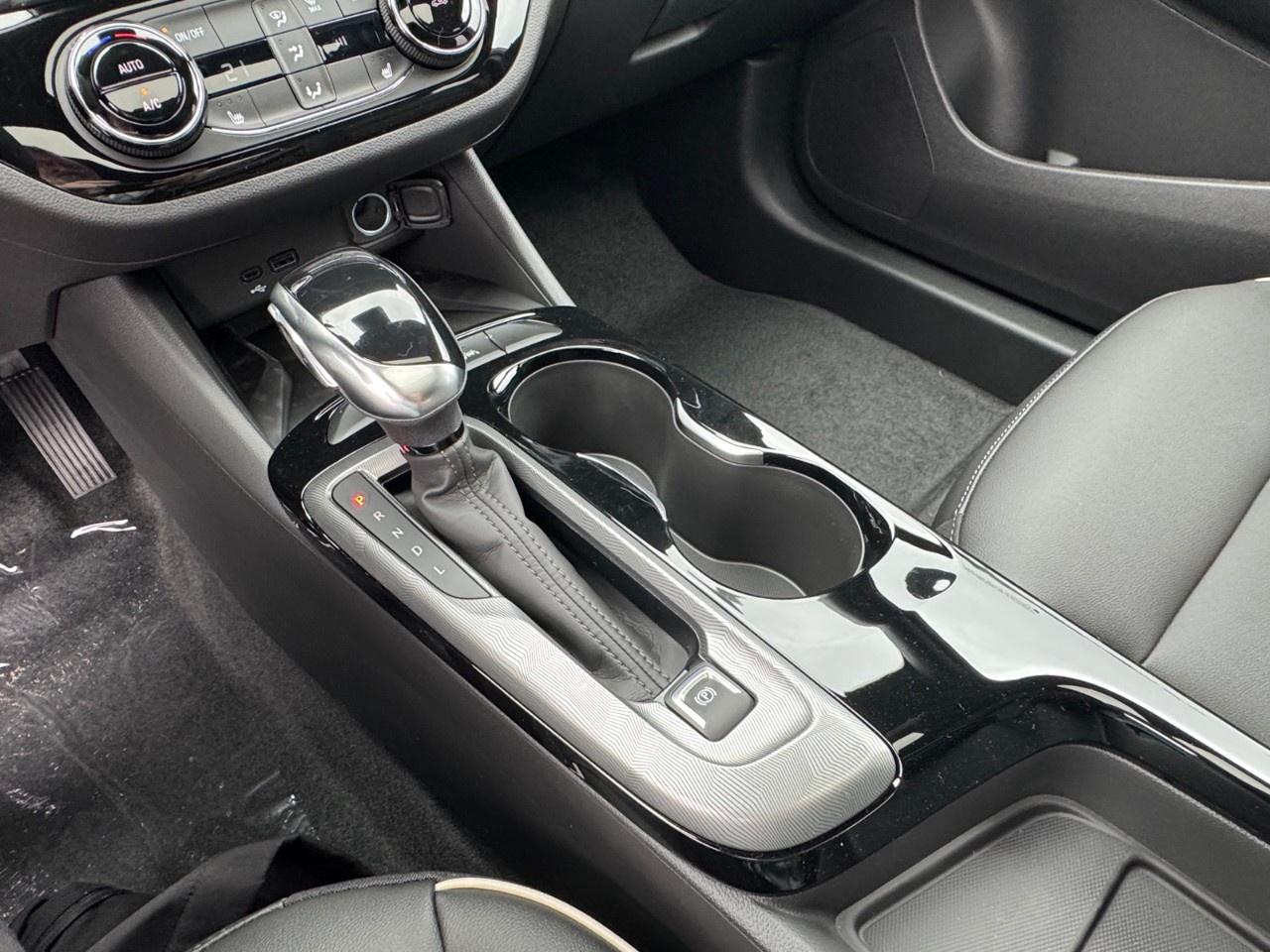 2026 Buick Envista FWD 4dr Sport Touring Photo