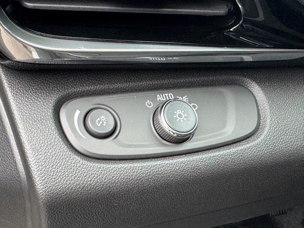 2026 Buick Envista FWD 4dr Sport Touring Photo