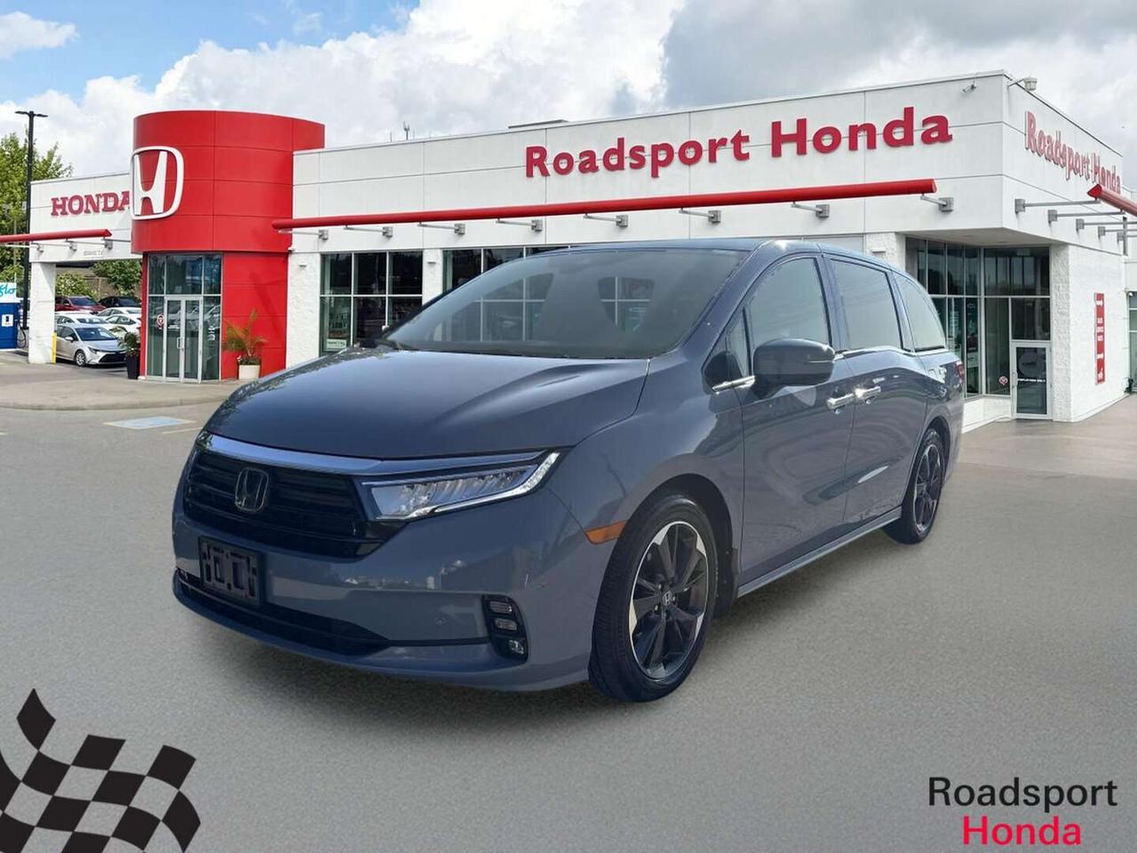2023 Honda Odyssey Touring FULLY LOADED Photo