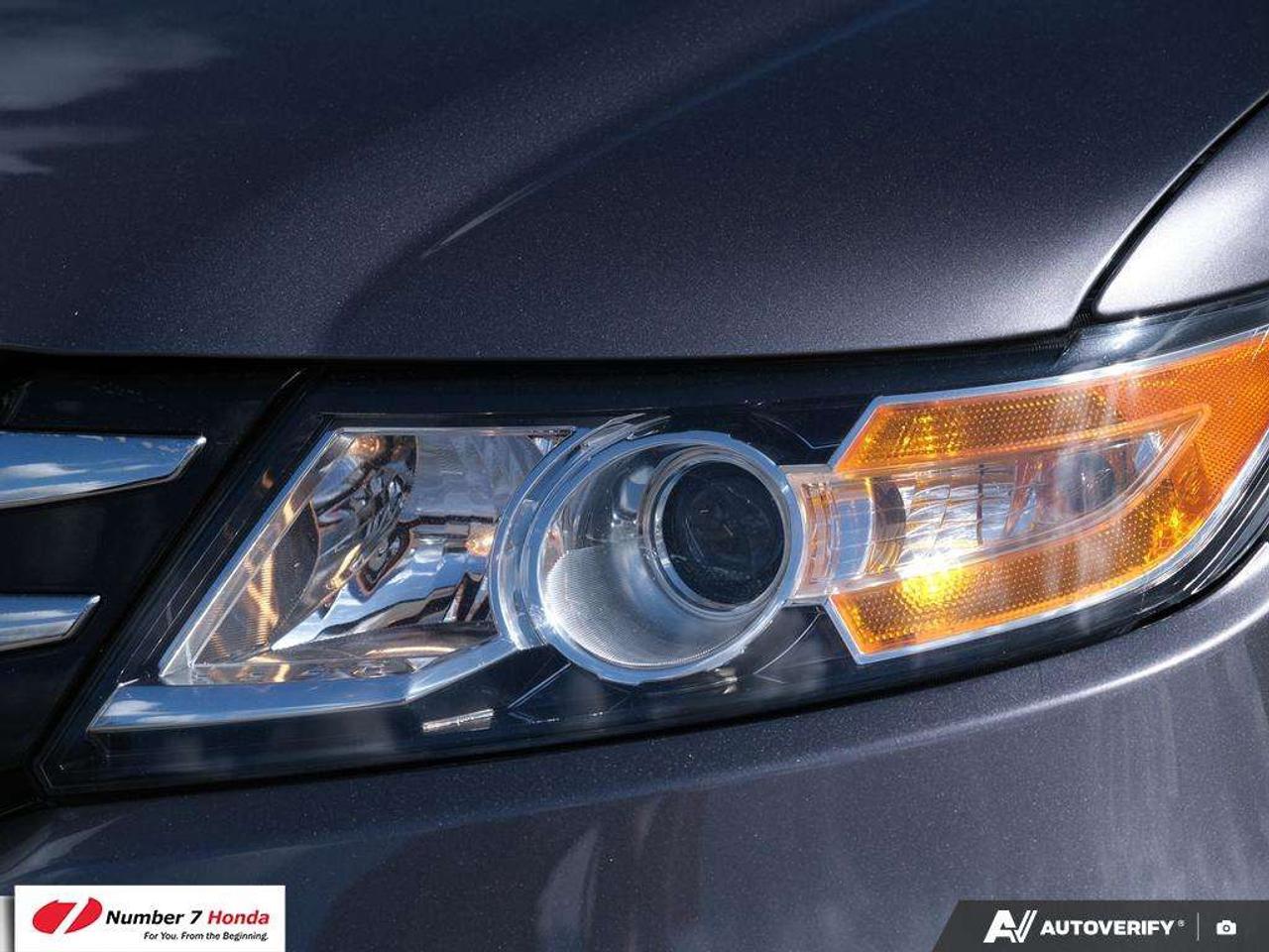 2017 Honda Odyssey EX-L with Rear Entertainment System Photo