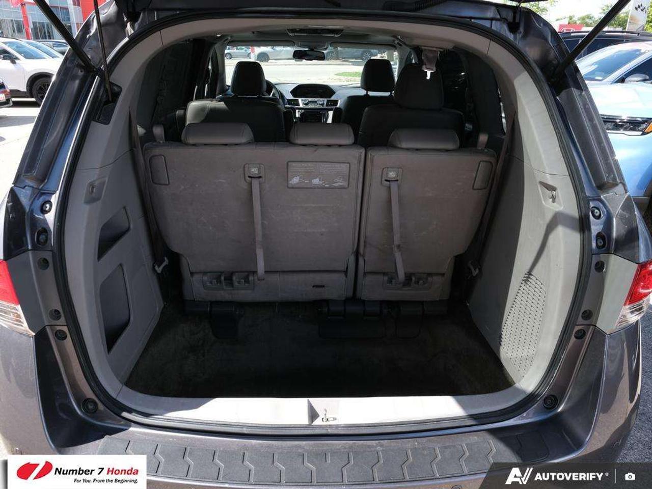 2017 Honda Odyssey EX-L with Rear Entertainment System Photo