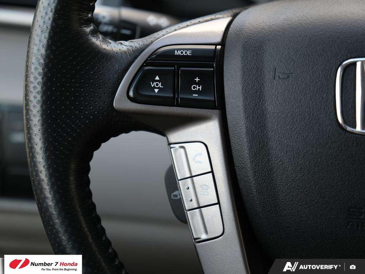2017 Honda Odyssey EX-L with Rear Entertainment System Photo