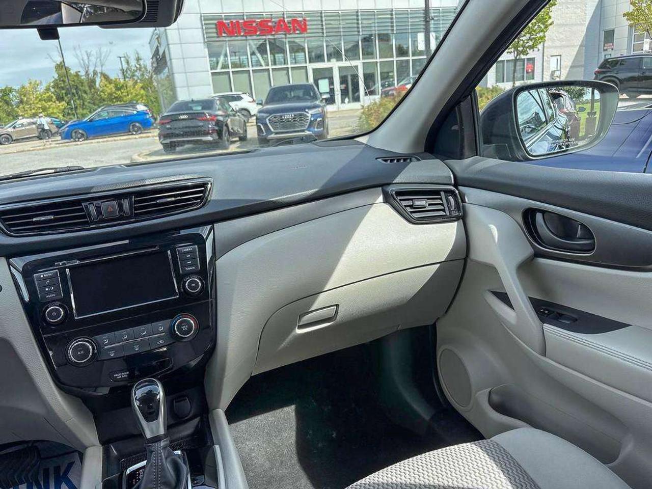 2023 Nissan Qashqai S Photo