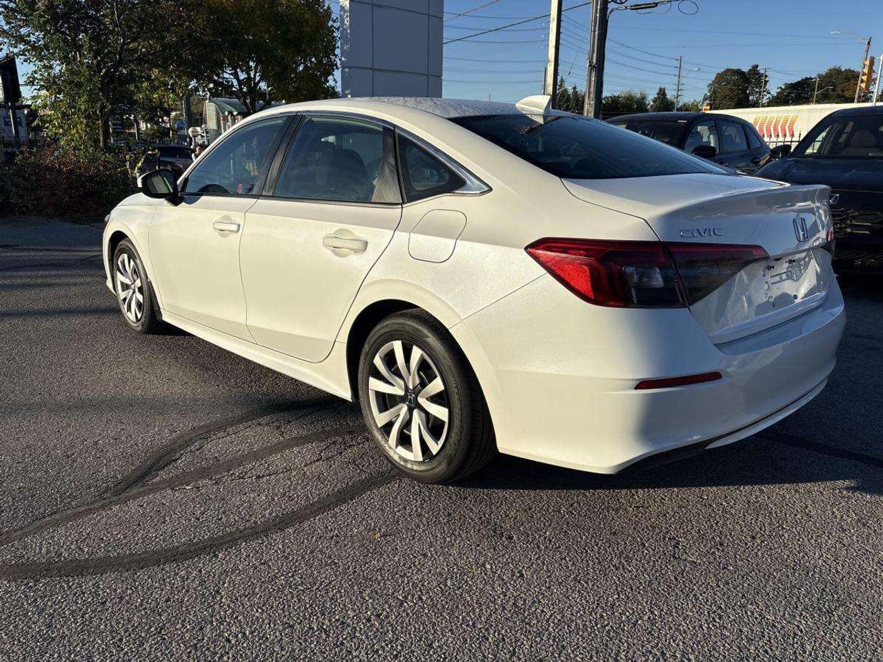 2022 Honda Civic LX Photo