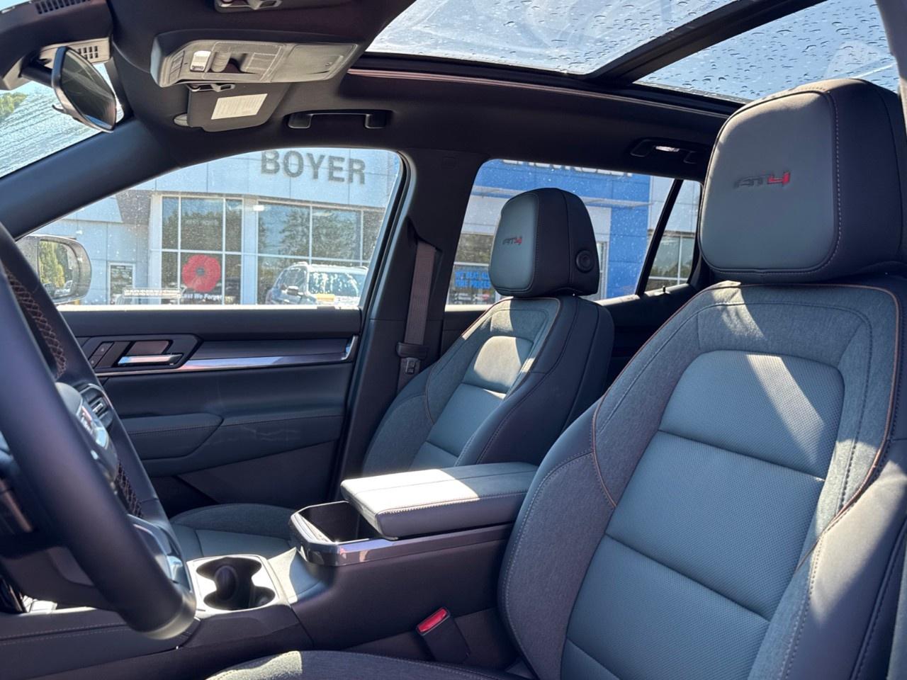 2027 GMC Terrain AWD AT4 Photo
