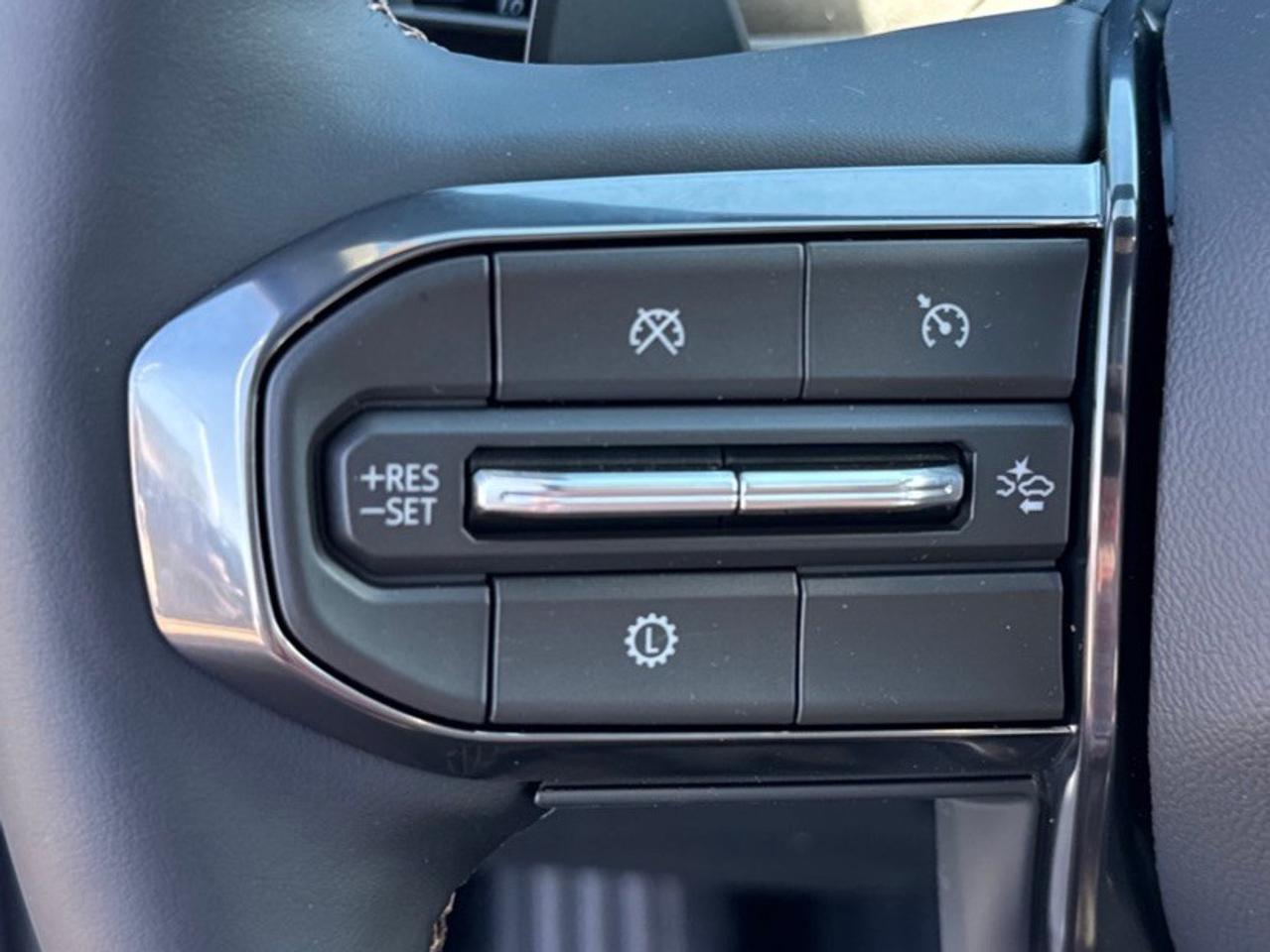 2027 GMC Terrain AWD AT4 Photo