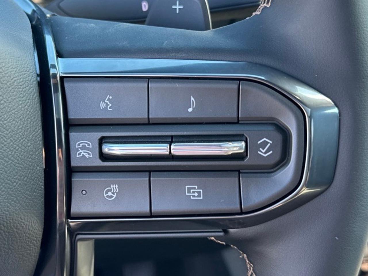 2027 GMC Terrain AWD AT4 Photo