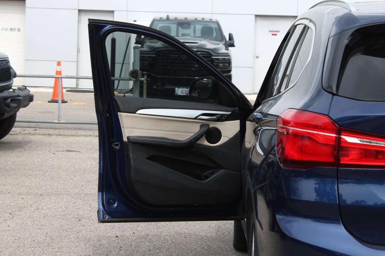 2017 BMW X1 Xdrive28i  Gps Moonroof ReverseCamera HtdSeats Photo