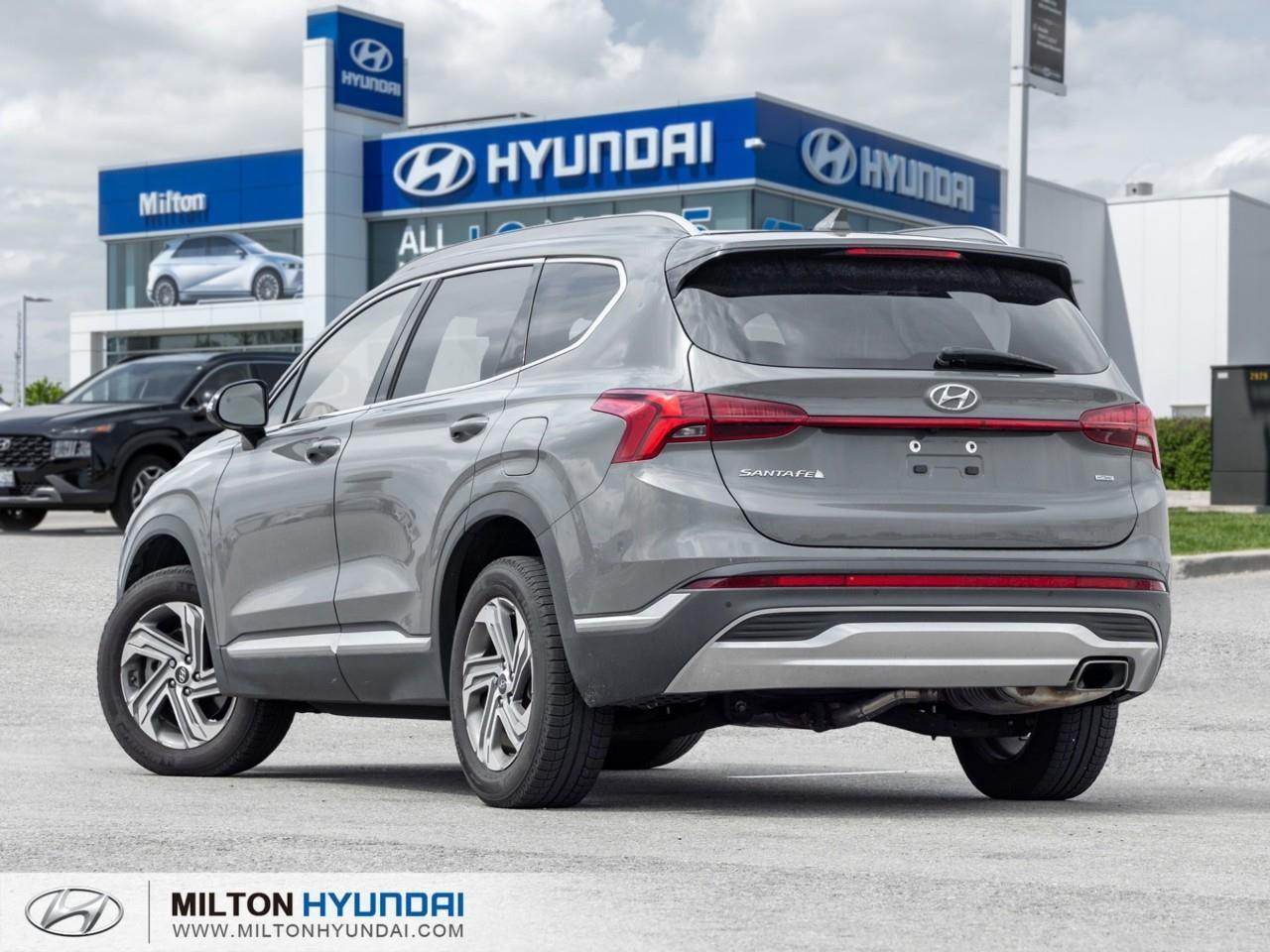 2023 Hyundai Santa Fe Preferred w/Trend Package 4dr All-Wheel Drive Photo