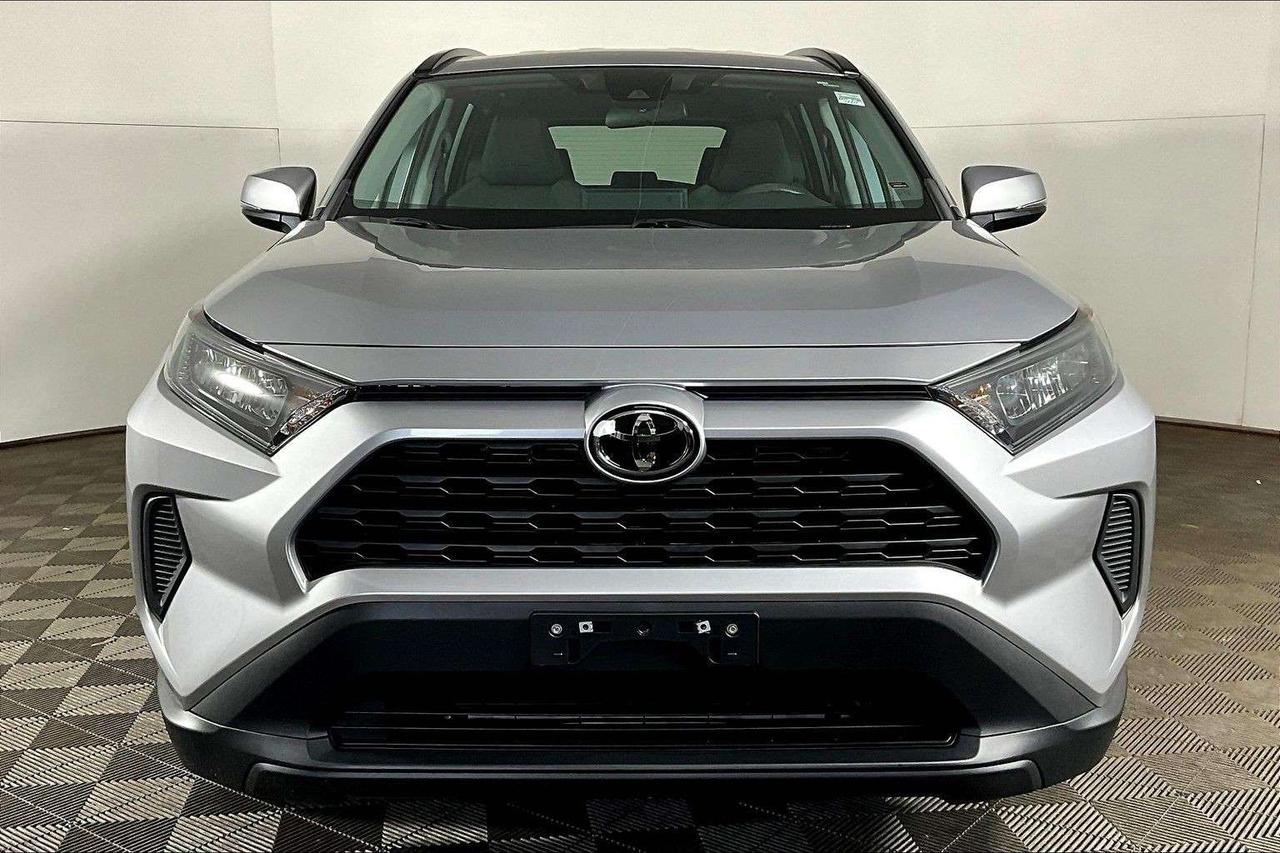 2021 Toyota RAV4 LE AWD Photo