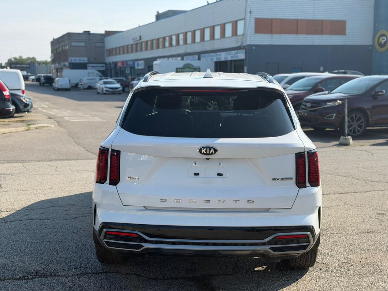 2021 Kia Sorento EX Photo