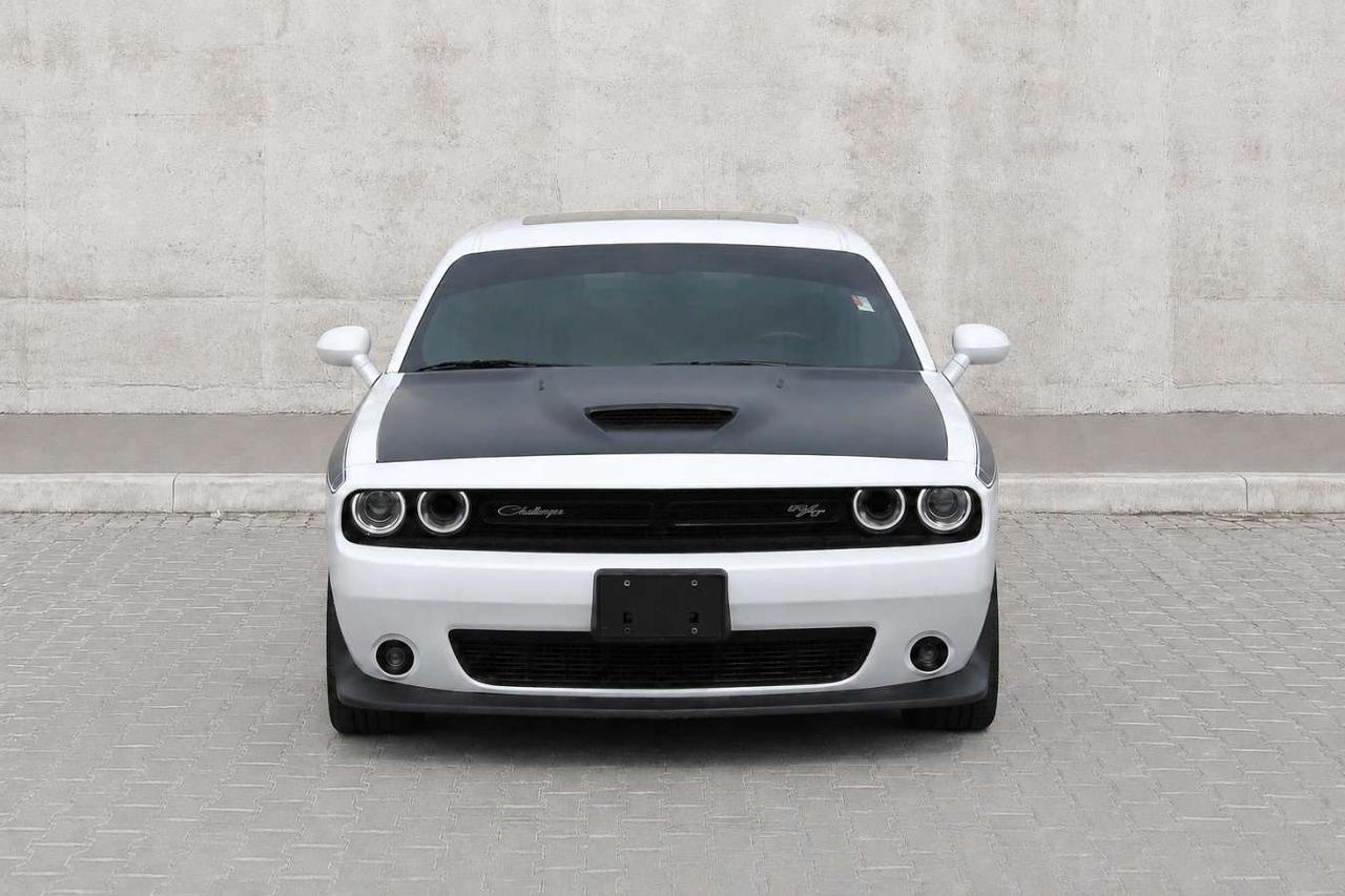 2022 Dodge Challenger R/T  6SpeedManual Gps SiriusXM Sunroof ReverseCame Photo