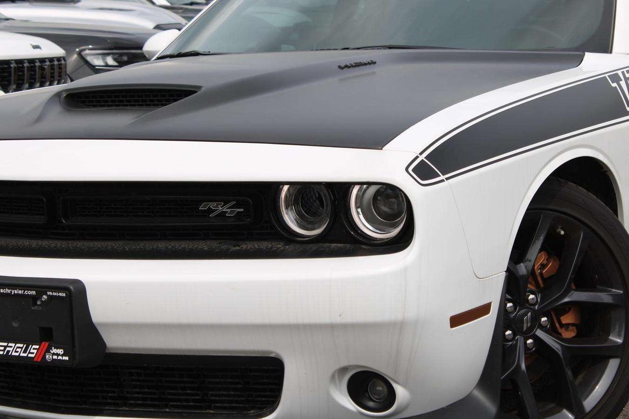 2022 Dodge Challenger R/T  6SpeedManual Gps SiriusXM Sunroof ReverseCame Photo