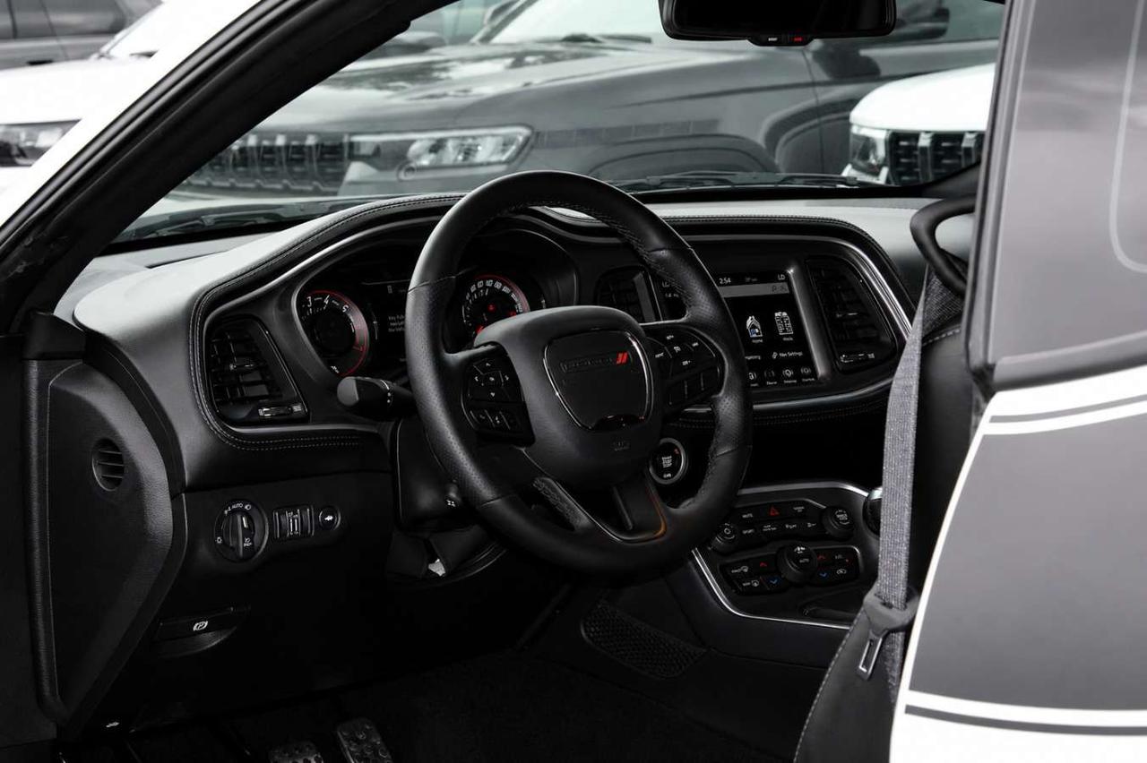 2022 Dodge Challenger R/T  6SpeedManual Gps SiriusXM Sunroof ReverseCame Photo