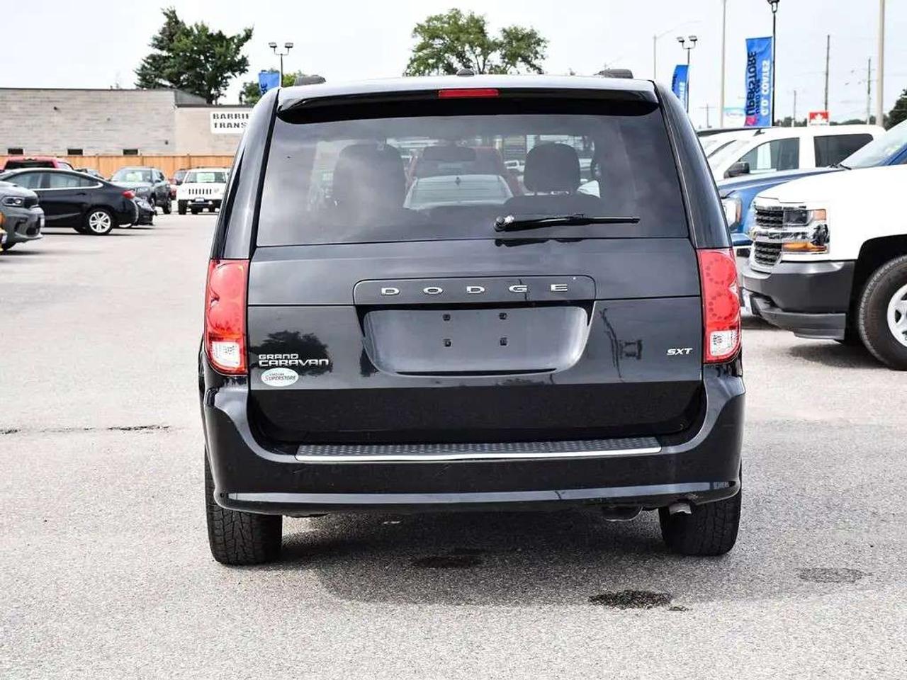 2017 Dodge Grand Caravan SXT ~Heated Mirrors ~Bluetooth ~Stow N' Go ~A/C Photo3