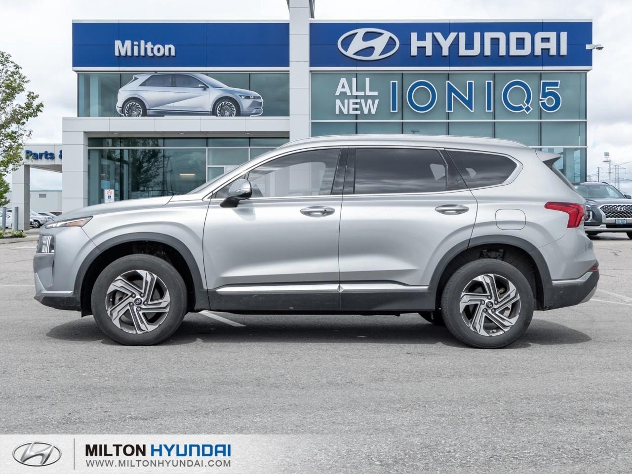 2023 Hyundai Santa Fe Preferred w/Trend Package 4dr All-Wheel Drive Photo