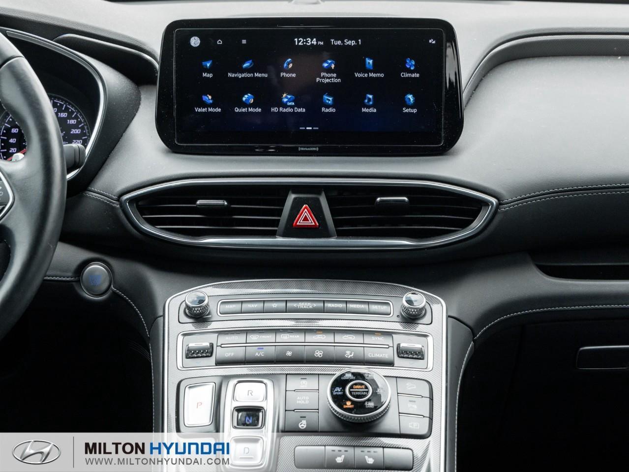 2023 Hyundai Santa Fe Preferred w/Trend Package 4dr All-Wheel Drive Photo