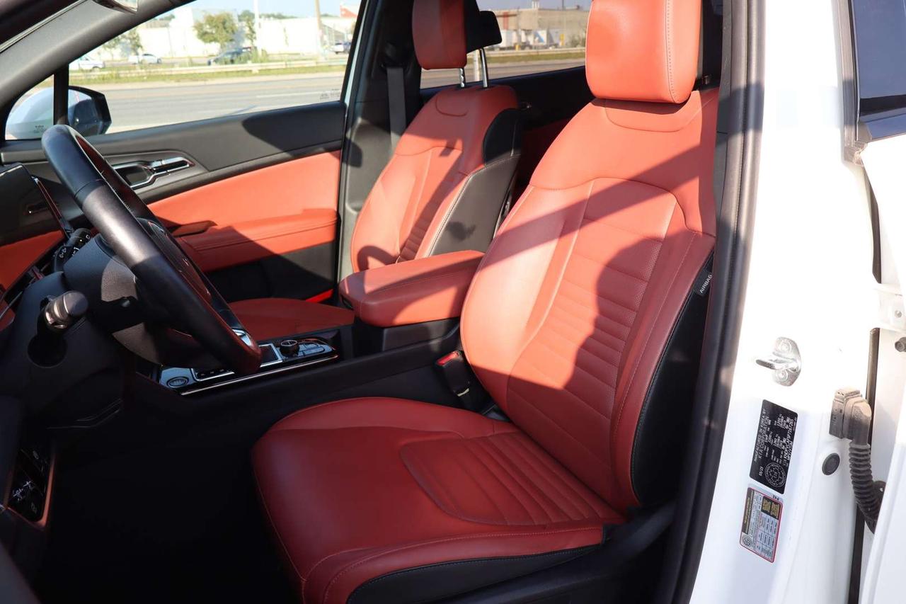 2023 Kia Sportage EX PREMIUM AWD   No Accident   Red Interior   One Owner Photo
