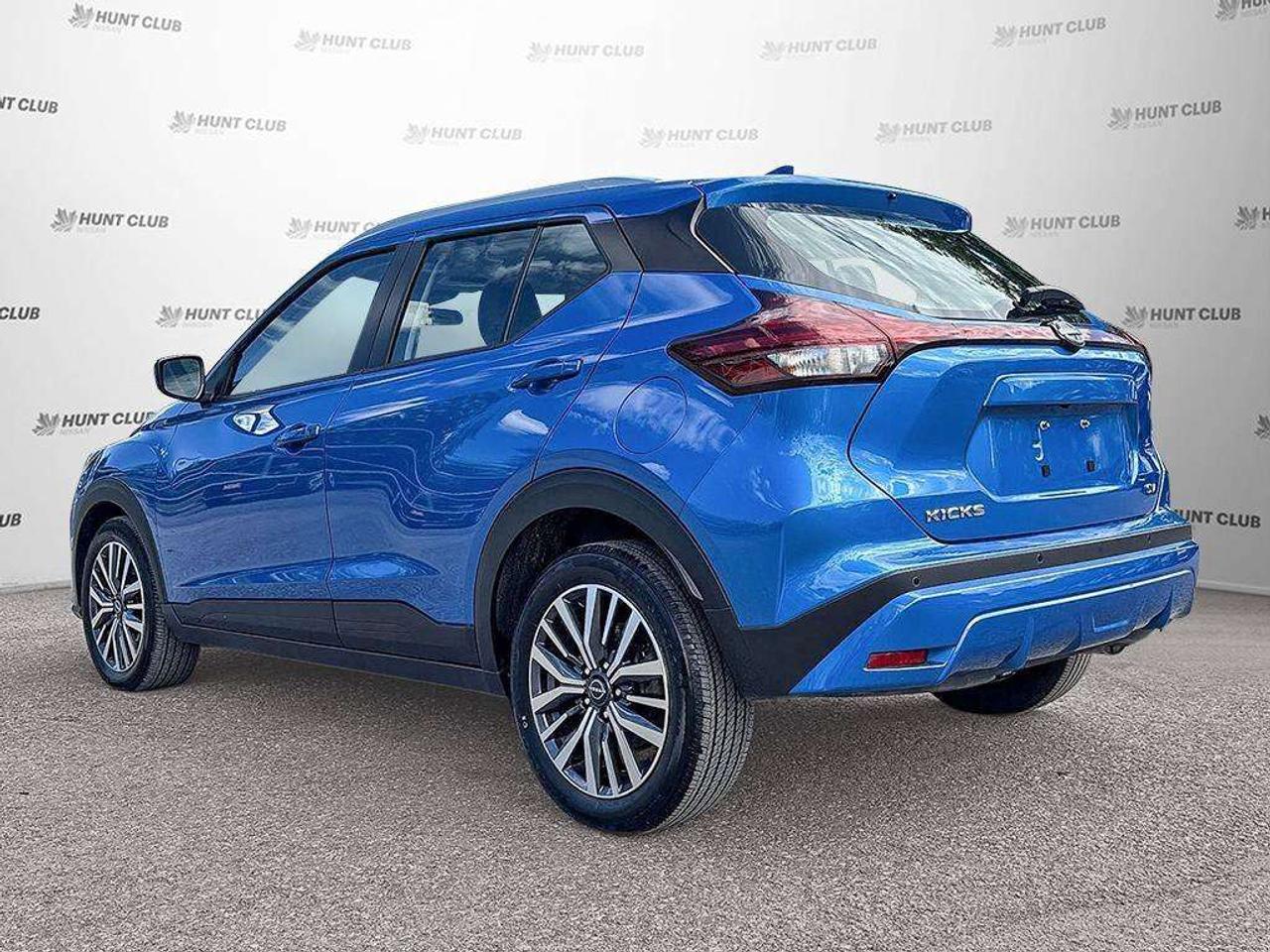 2024 Nissan Kicks SV Photo