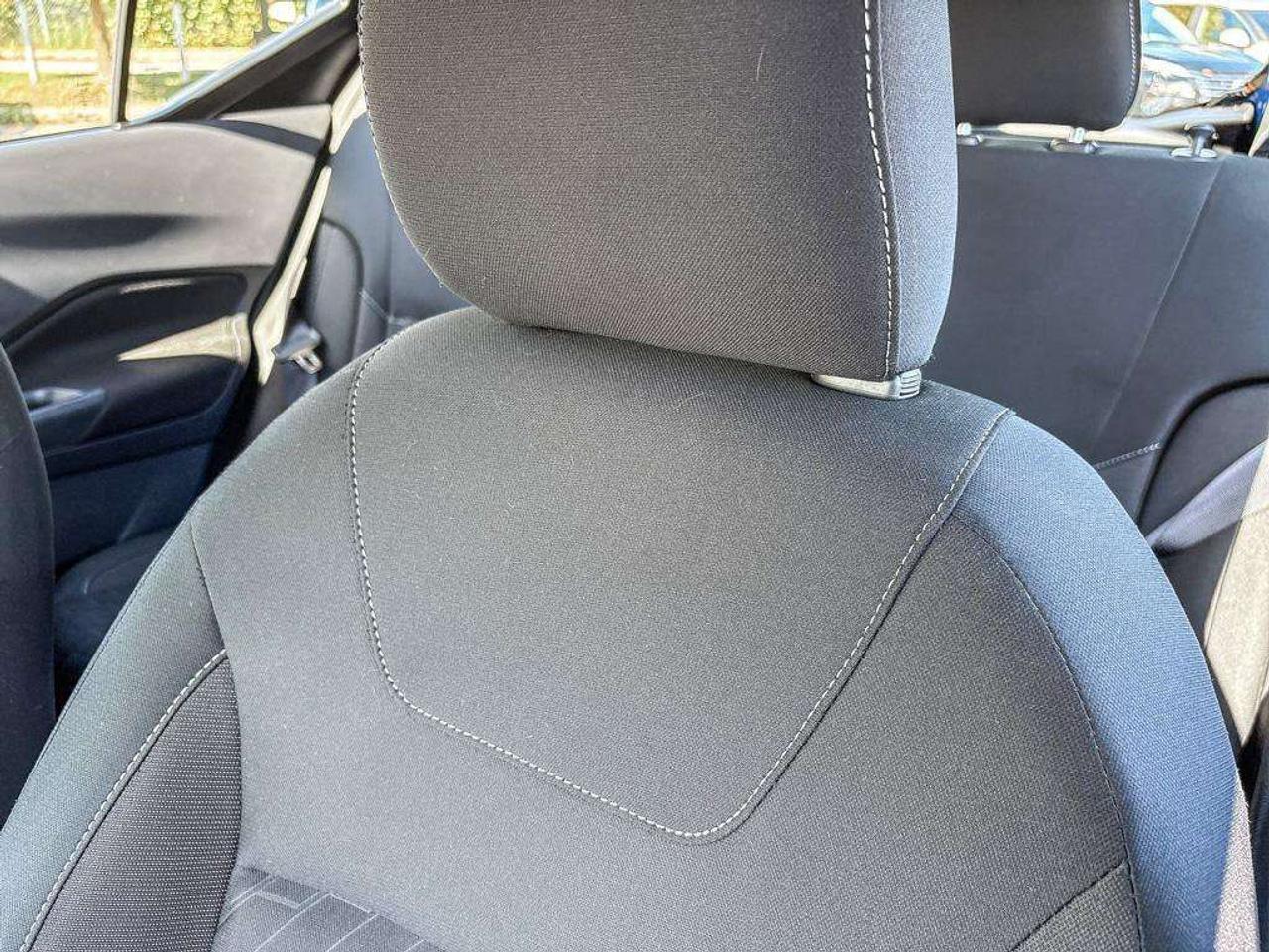 2024 Nissan Kicks SV Photo