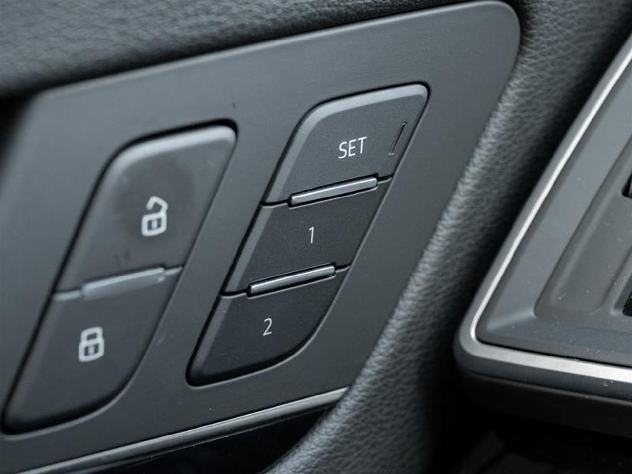 2025 Audi Q5 40 4dr All-Wheel Drive quattro Sport Utility Photo
